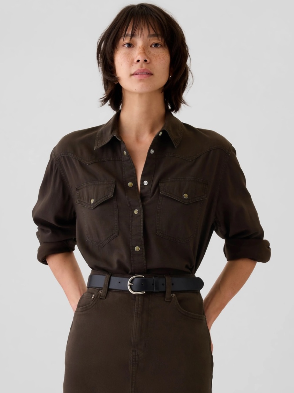 GAP Long Sleeve Cropped Button Down NWOT